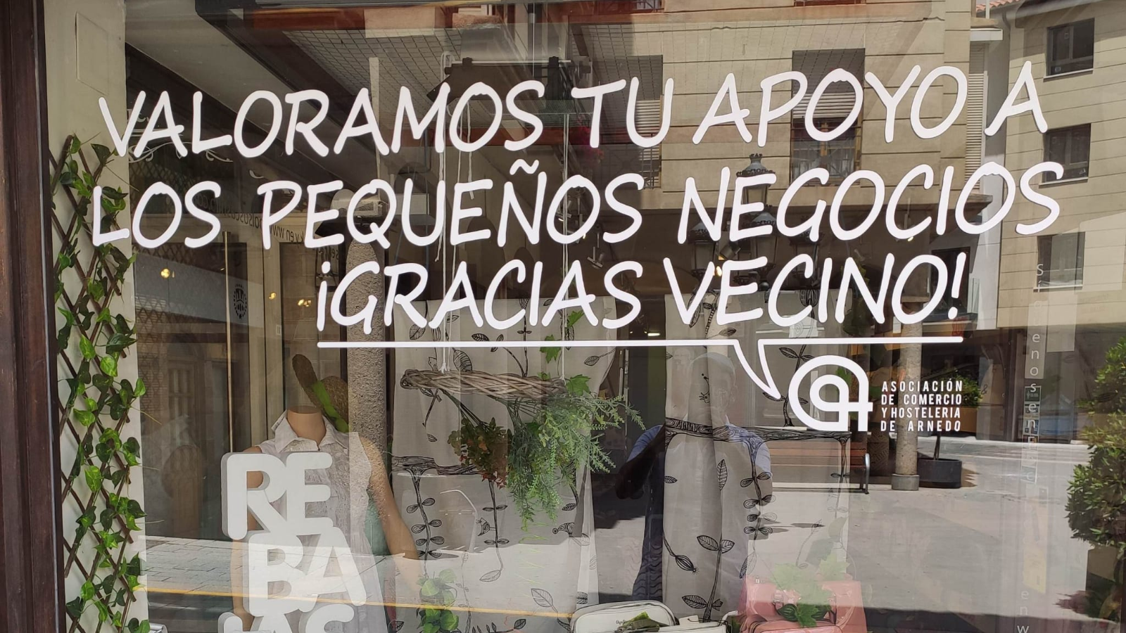 Valoramos tu apoyo a los pequeños negocios.
¡Gracias Vecino!