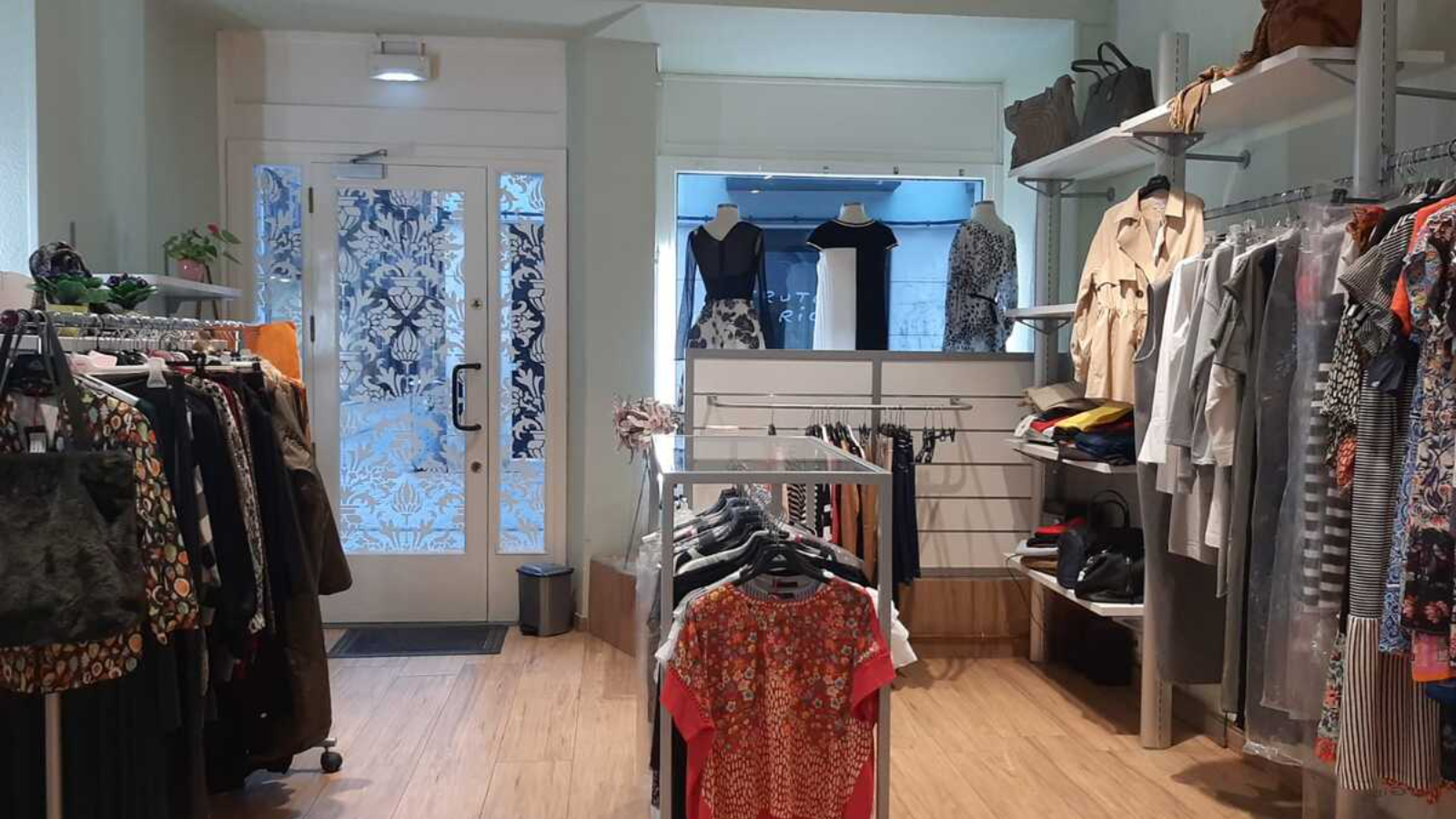 Interior establecimiento