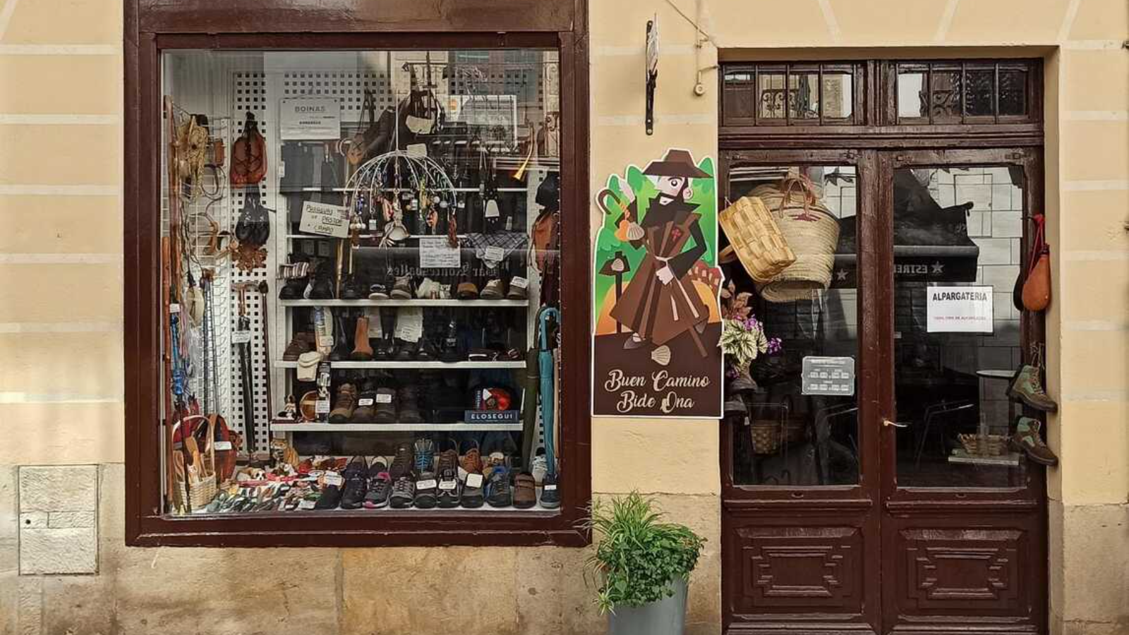 Fachada establecimiento