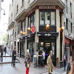 bar-restaurante-dom-lluis-portada-XXL-1.webp