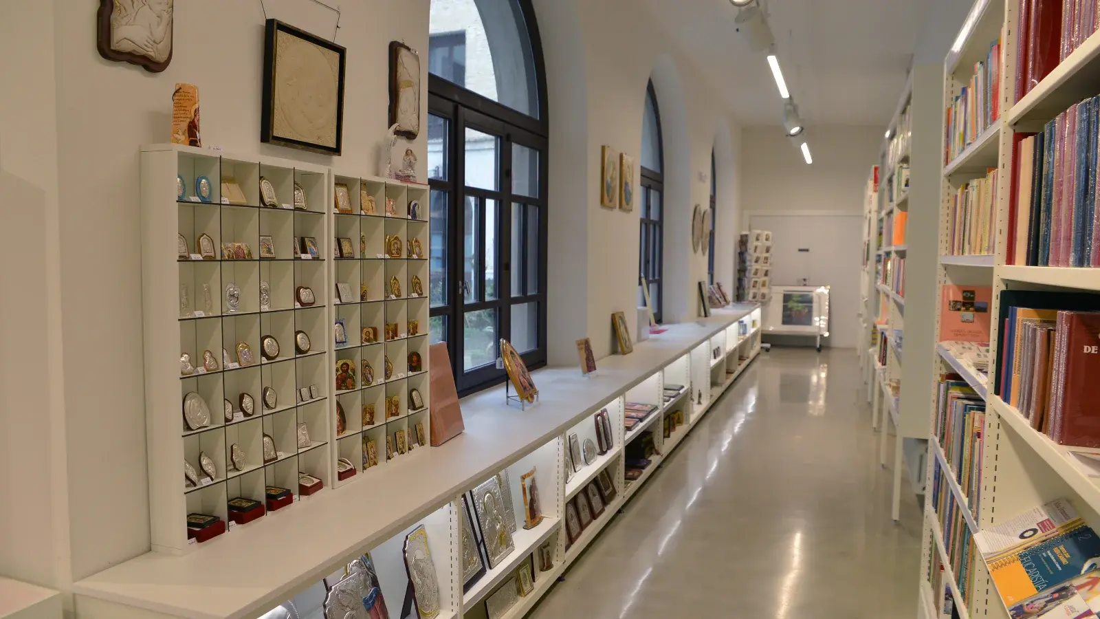 libreria-diocesana-portada-XXL-1.webp