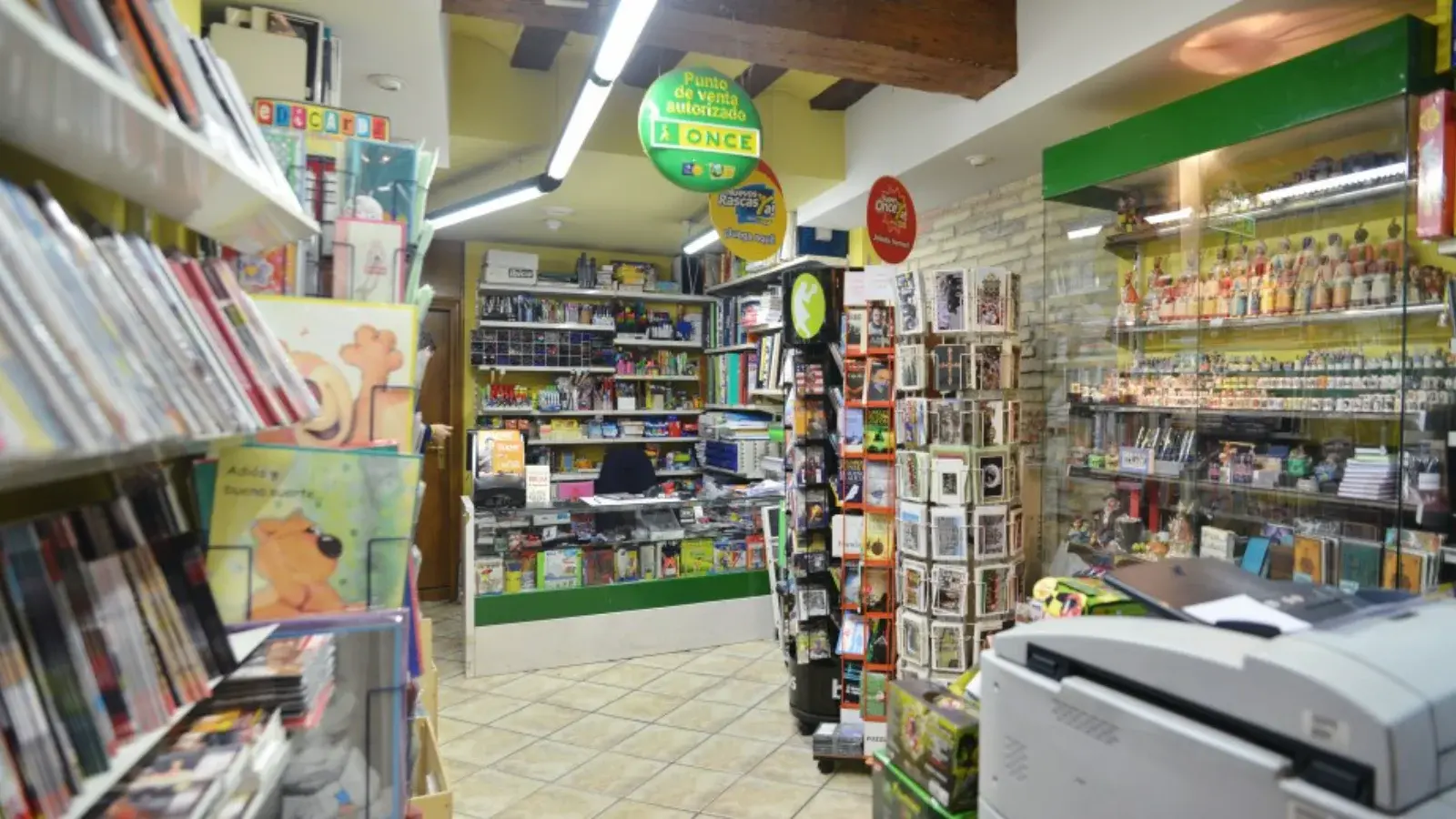 libreria-luquin-el-rincon-del-zurdo-portada-XXL-1.webp