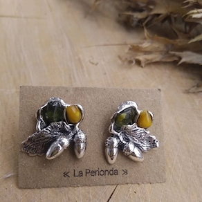 Pendientes artesanos con piedras naturales en Plata