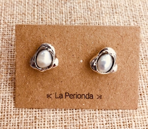Pendientes artesanos con perla natural en Plata 4