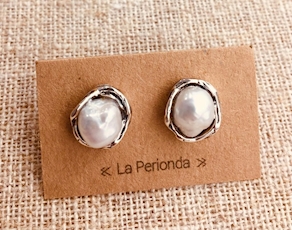 Pendientes artesanos con perla natural en Plata 9
