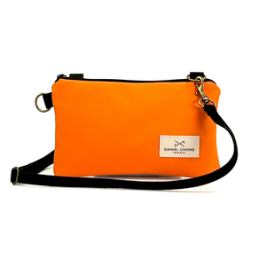 Traveler Mini (riñonera/bandolera) by Daniel Chong